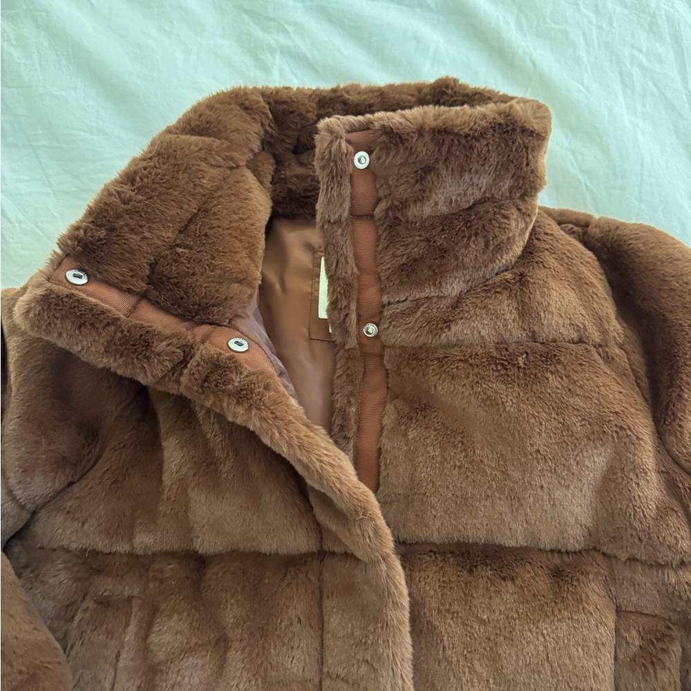 Abercrombie & Fitch Plush Faux Fur Jacket in Rich Brown - Picture 2 of 5